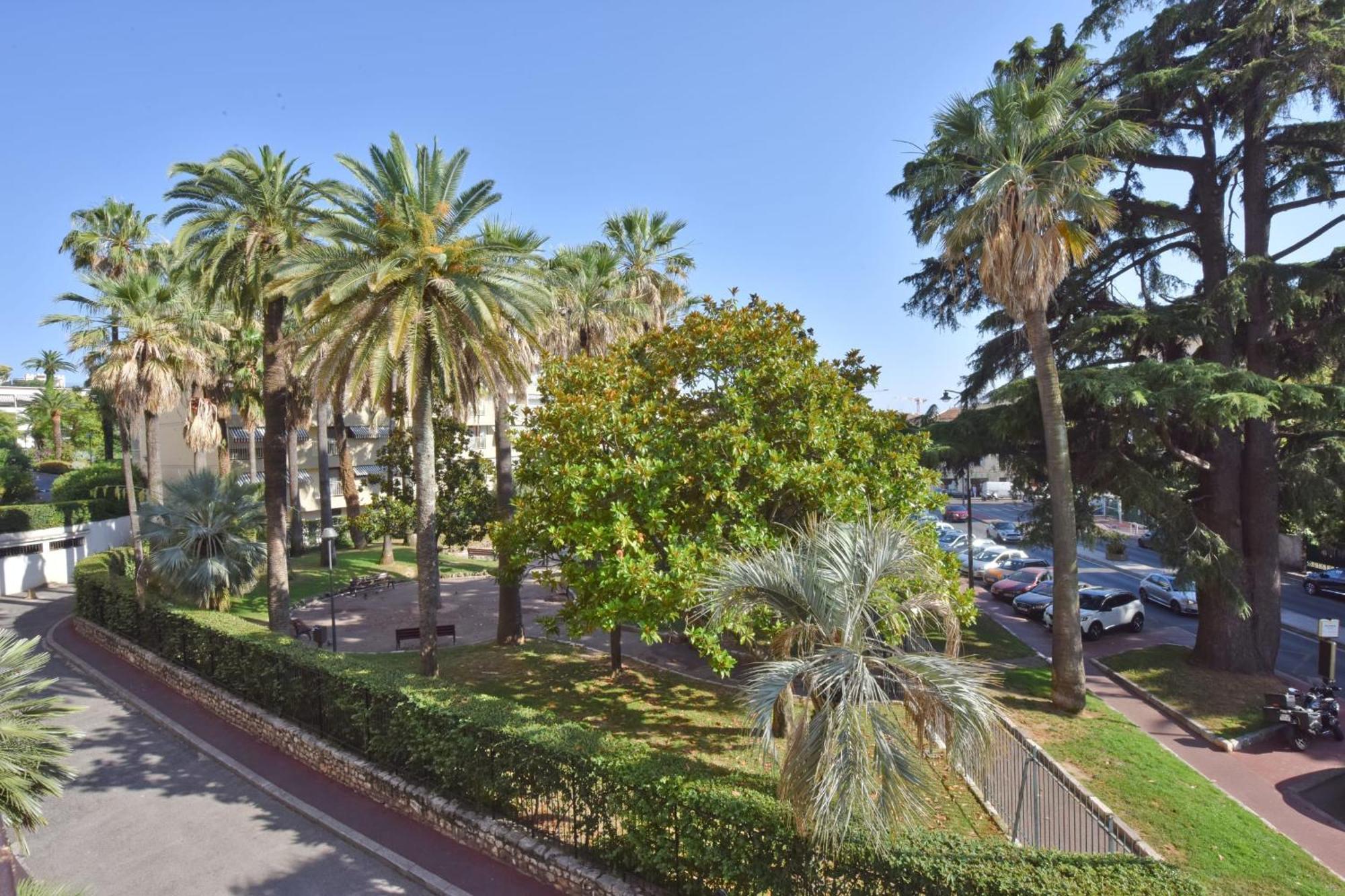 New 2 Bedrooms 15 Minutes To Palais Des Festivals&beaches! Appartement Cannes
